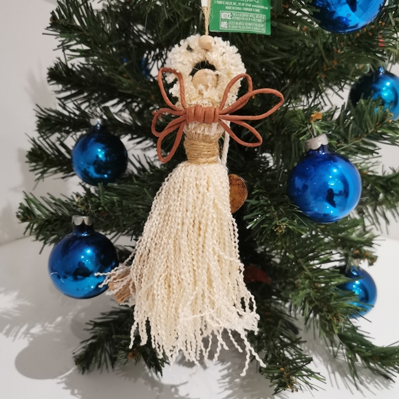 Christmas Ornaments - Picture 3 of 12